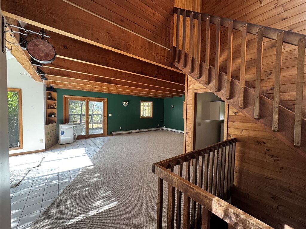 Property Photo:  91 Valley Rd  MA 01462