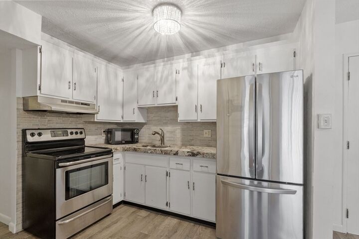 116 Boston Post Rd E 105  Marlborough MA 01752 photo