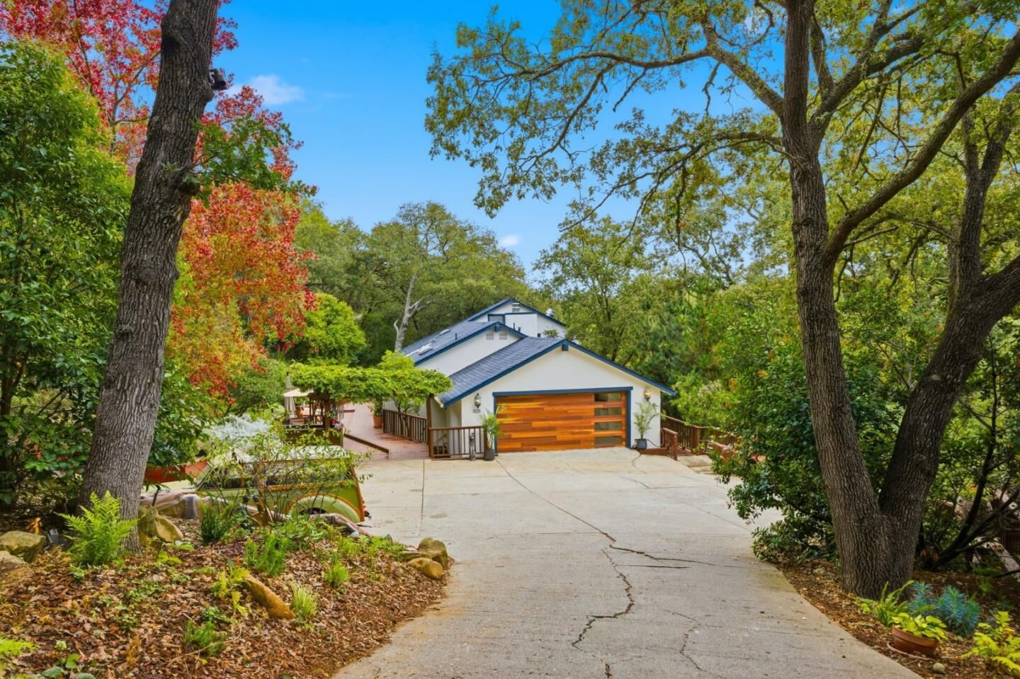 Property Photo:  15098 Elm Park Park  CA 95030 