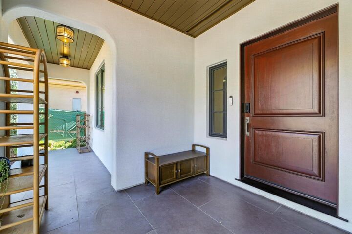 Property Photo:  42099 Vinha Way  CA 94539