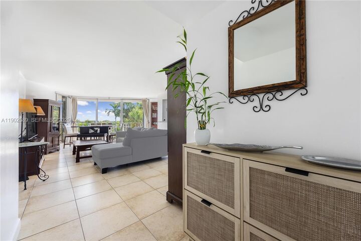 Property Photo: 4000 Towerside Ter 412 FL 33138