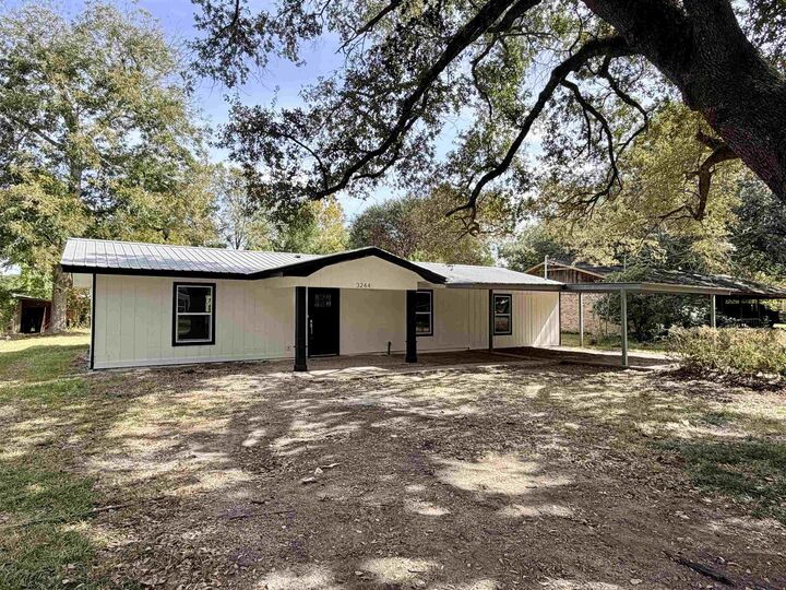 Property Photo:  3244 Brent  TX 77632