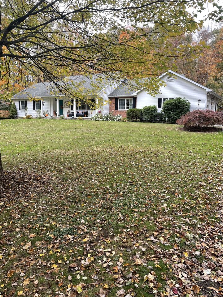 Property Photo:  4 Autumn Ridge Road  CT 06812