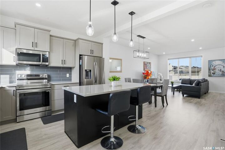 Property Photo:  2992 George Street  SK S4V 3S3 