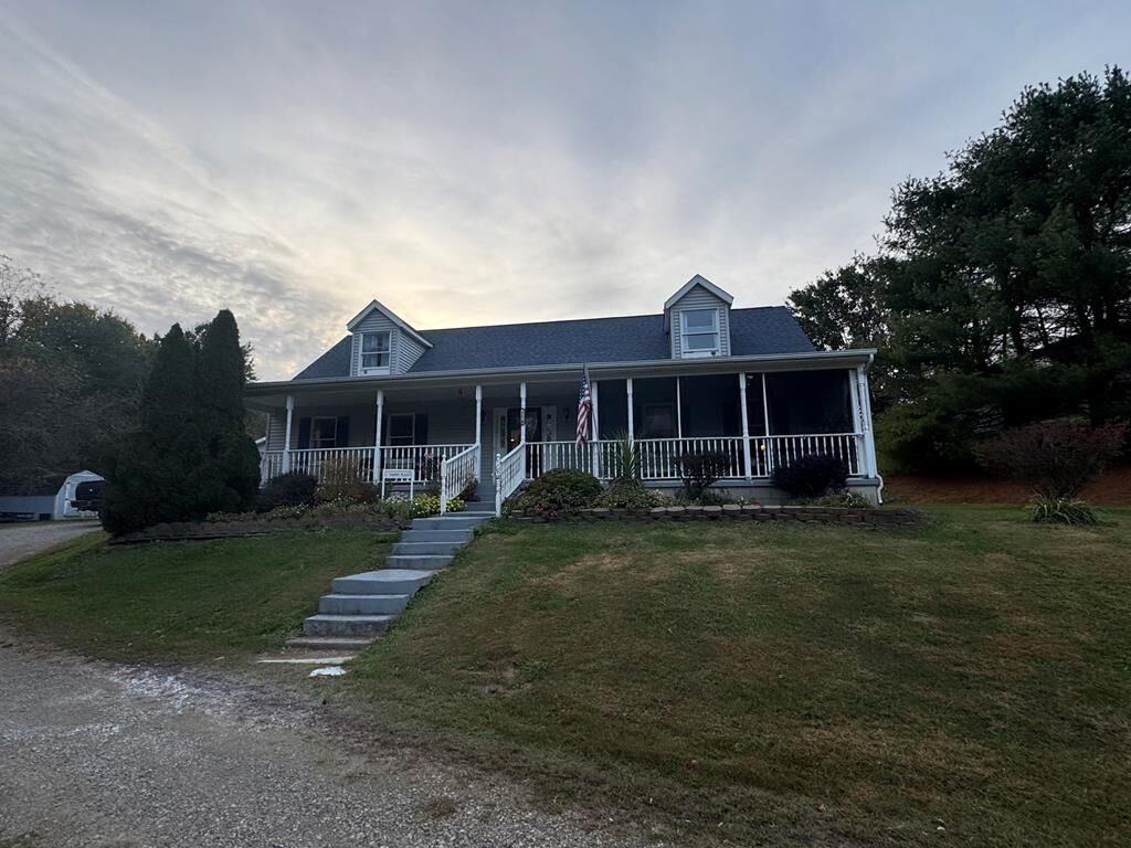Property Photo:  2885 White Gravel McDaniel Road  OH 45653
