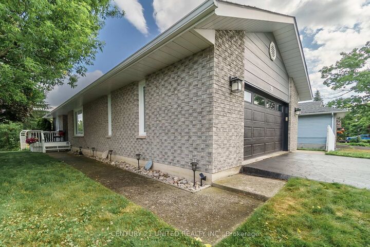 Photo de la propriété: 39 Cedartree Lane ON K0M 1A0