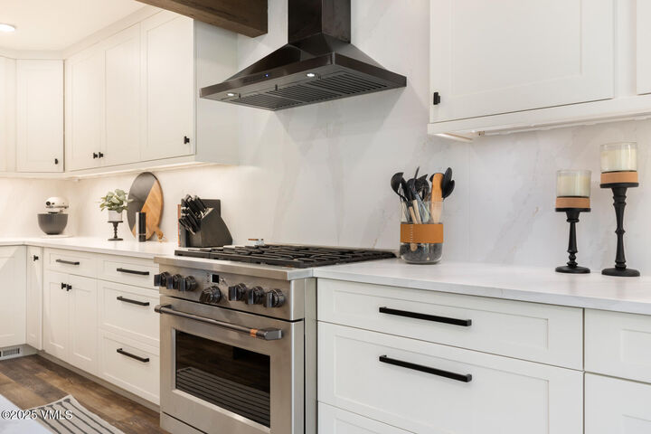 Property Photo:  20 Millers Loop  CO 81632