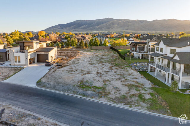 Property Photo:  1627 S Wiltshire Ln 103  UT 84045 