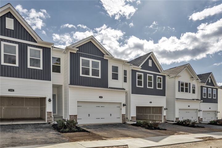 Property Photo:  130 Scotland Ln  PA 16037 