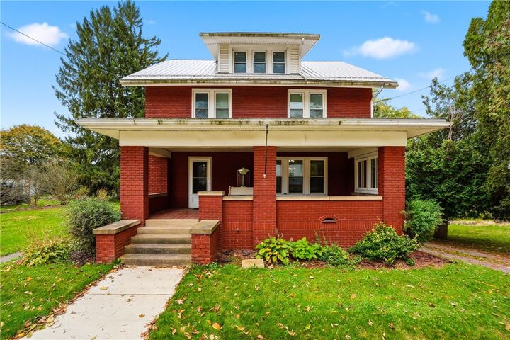 208 Mercer St  Clintonville PA 16372 photo