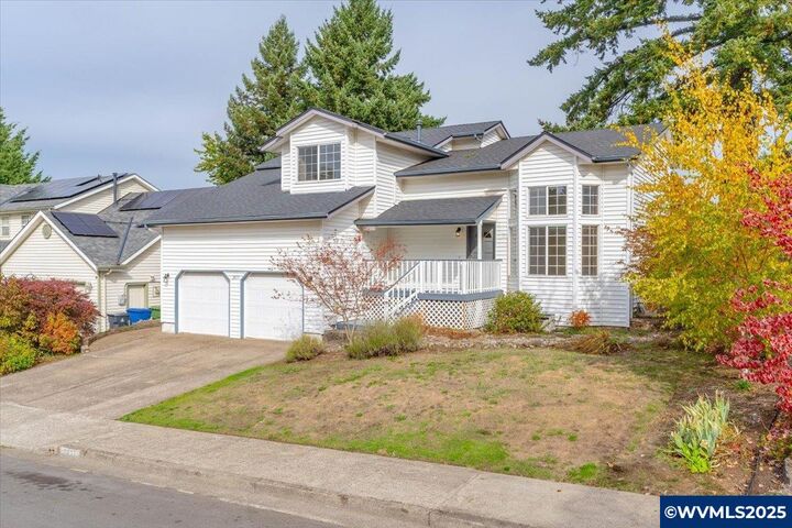 Property Photo:  2677 Fort Rock Ct SE  OR 97306 