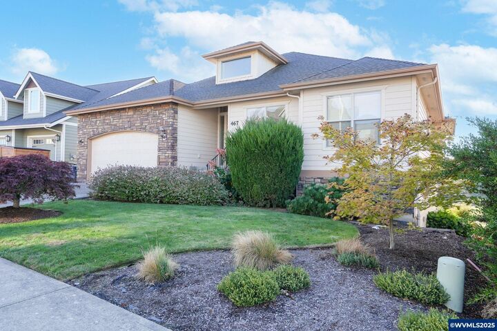 Property Photo: 467 Eaglet St NW OR 97304