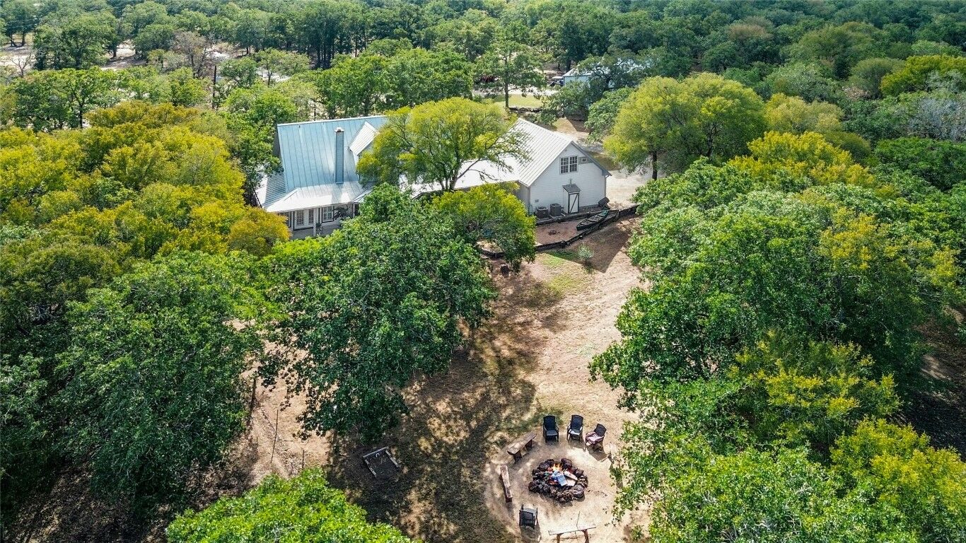 Property Photo:  412 Woody Hollow Road  TX 78648 