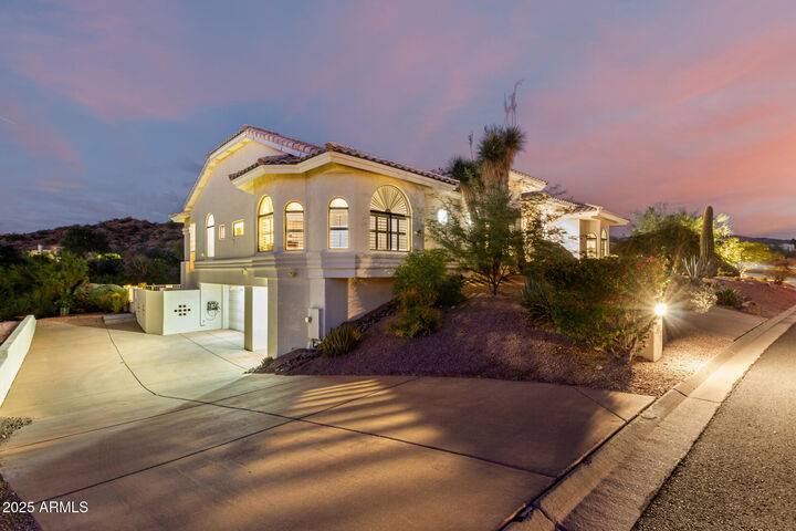 Property Photo: 6446 E Trailridge Circle 24 AZ 85215