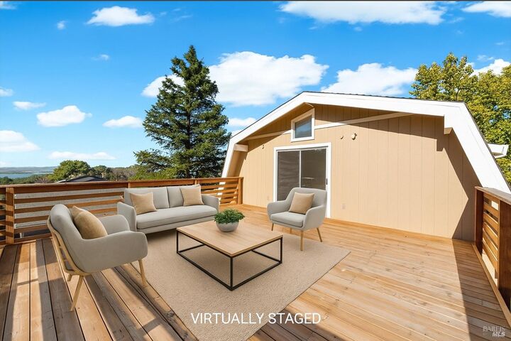 Property Photo:  1017 Headlands Drive  CA 94558 