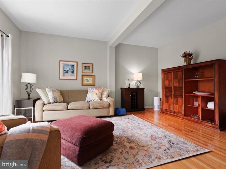 Property Photo:  7755 Effingham Square  VA 22315 