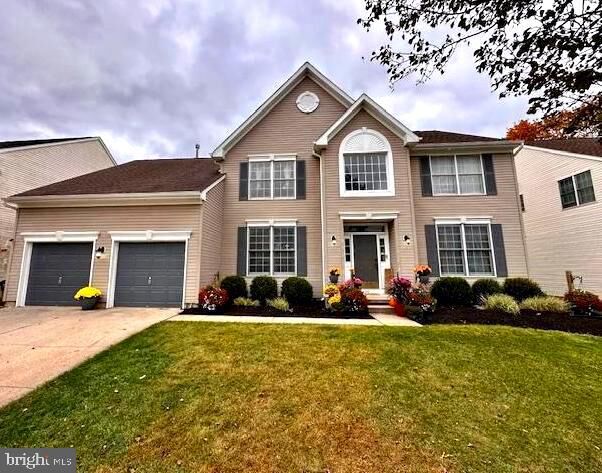 Property Photo:  20 Greenbrier Drive  NJ 08060 