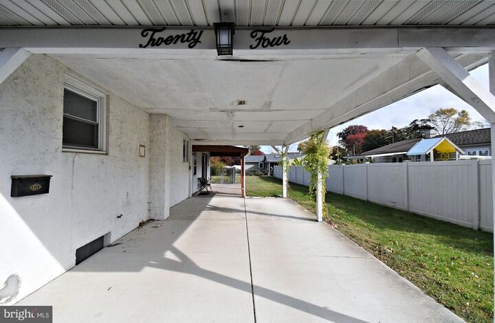 Property Photo: 24 Springmeadow Road PA 19053