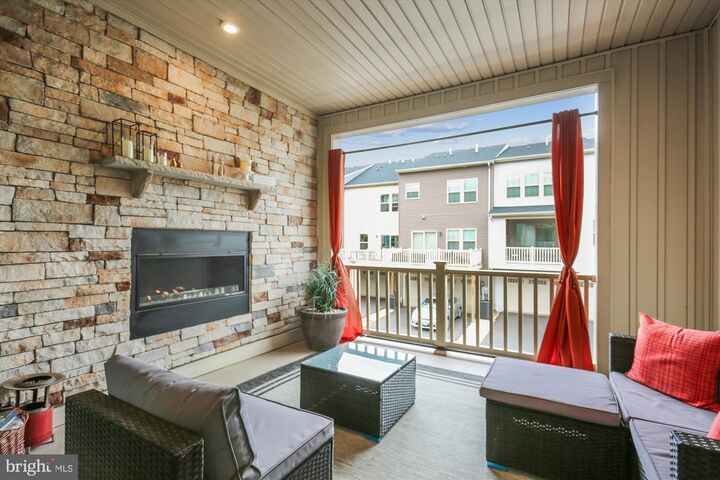 Property Photo:  5912 Garden Walk Drive  MD 21703