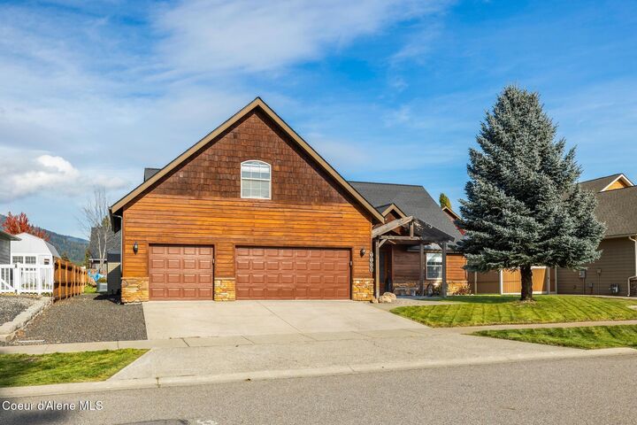 Property Photo:  7709 W Meadow Lark Ln  ID 83858