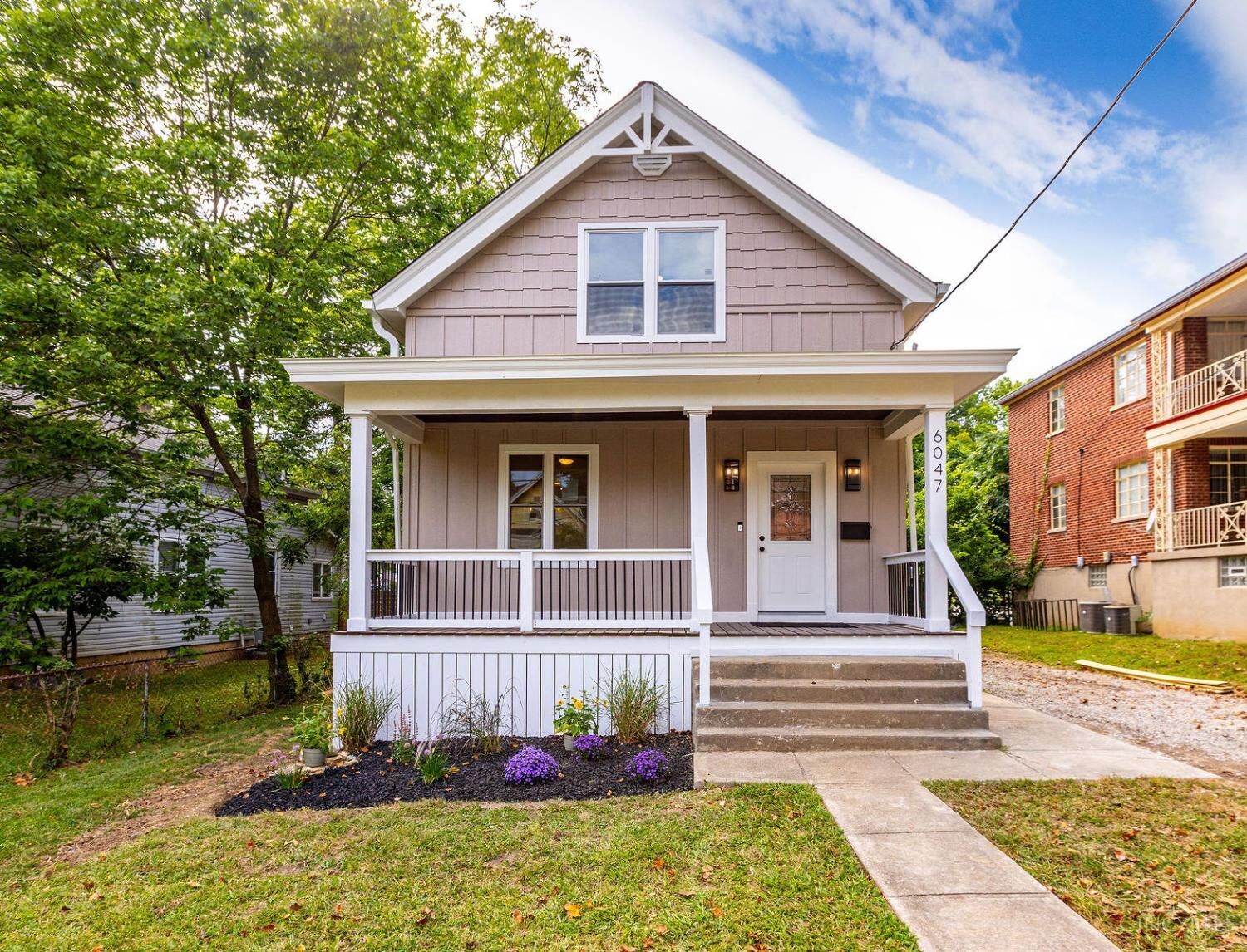 Property Photo: 6047 Kennedy Avenue OH 45213