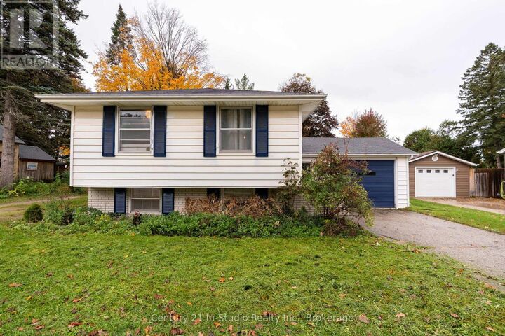 Property Photo:  698 Gustavus Street  ON N0H 2C0