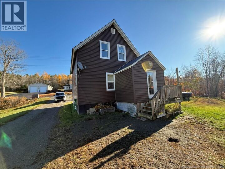 Property Photo:  22 Dorrington Hill  NB E6H 2K3 