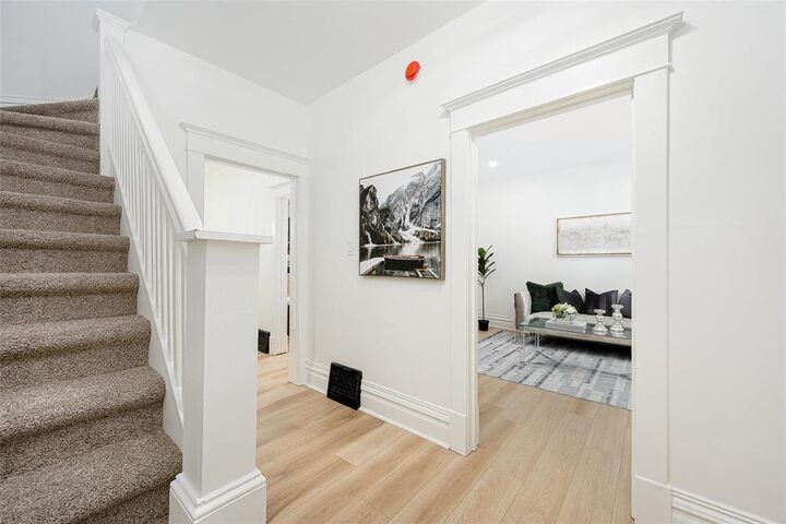 Property Photo:  535 Camden Place  MB R3G 2V8