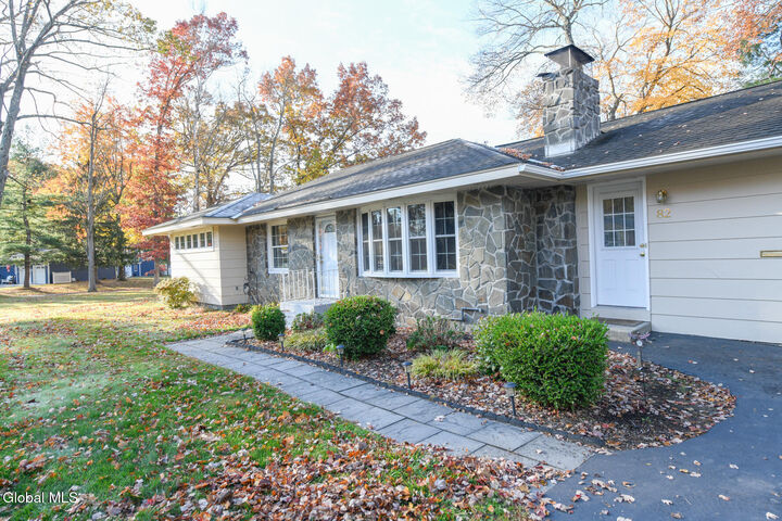 Property Photo:  82 Brockley Drive  NY 12054 