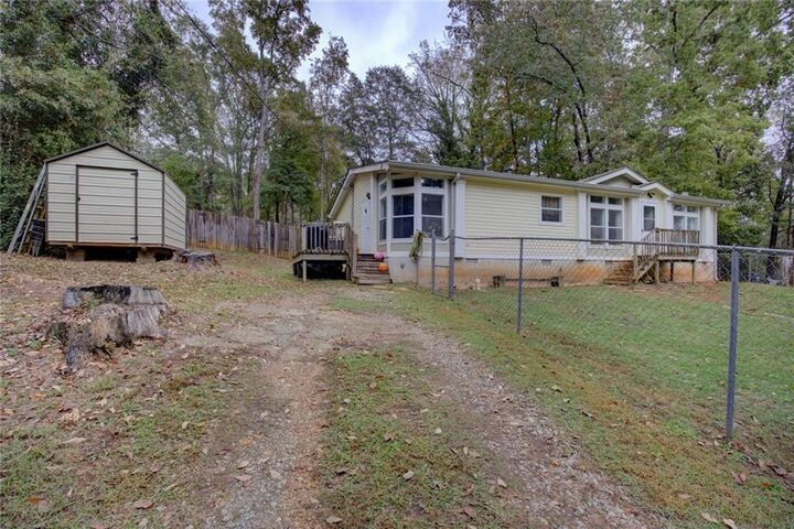 Property Photo:  755 Lang Circle  GA 30014