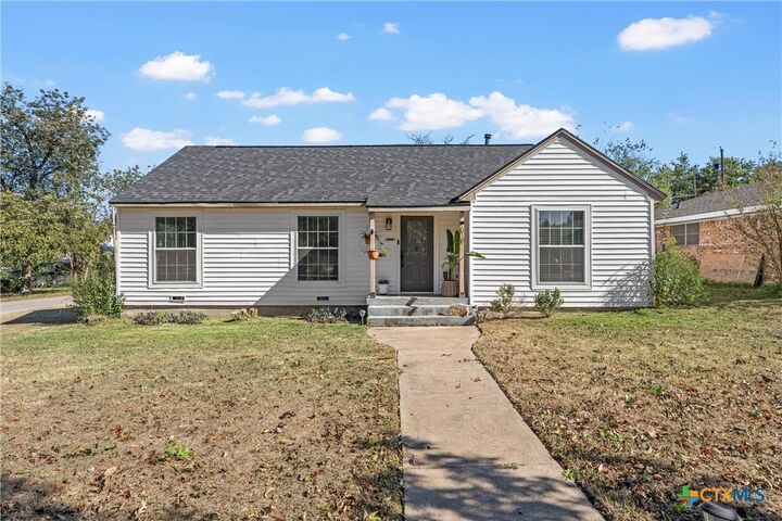 Property Photo:  819 N 7th Street  TX 76501 