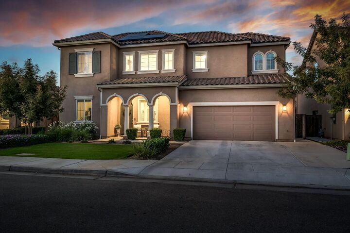 Property Photo:  4245 Fairmont Avenue  CA 93619