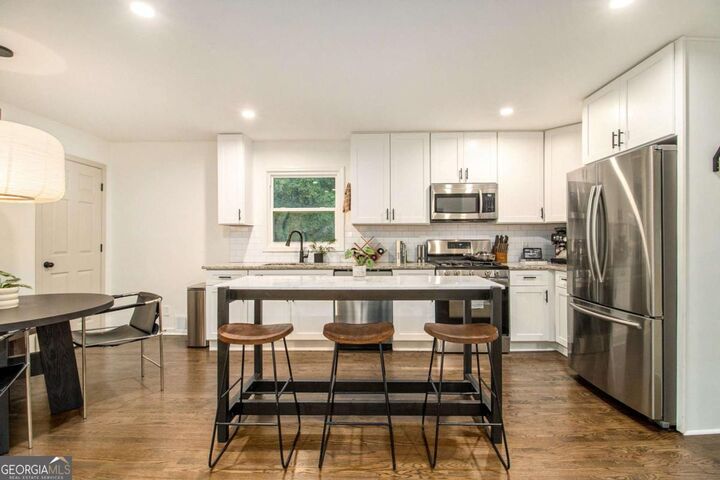 Property Photo: 2892 Salmon Avenue SE GA 30317