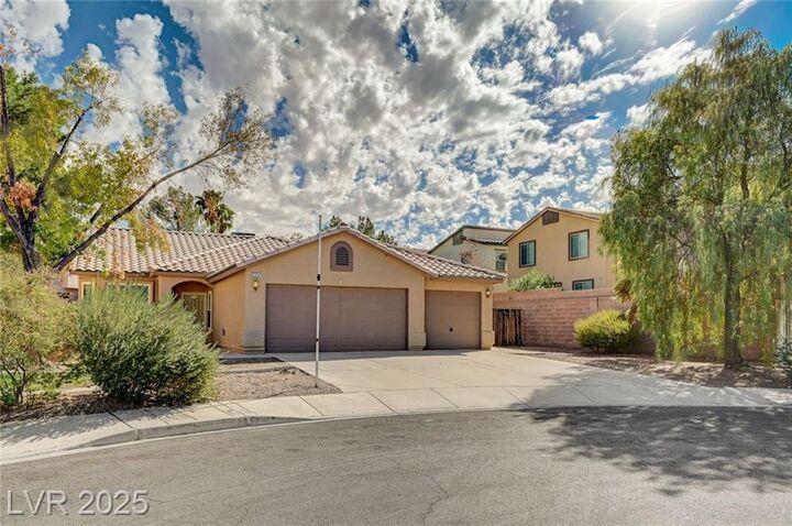 Property Photo:  2252 Maple Shade Street  NV 89002 