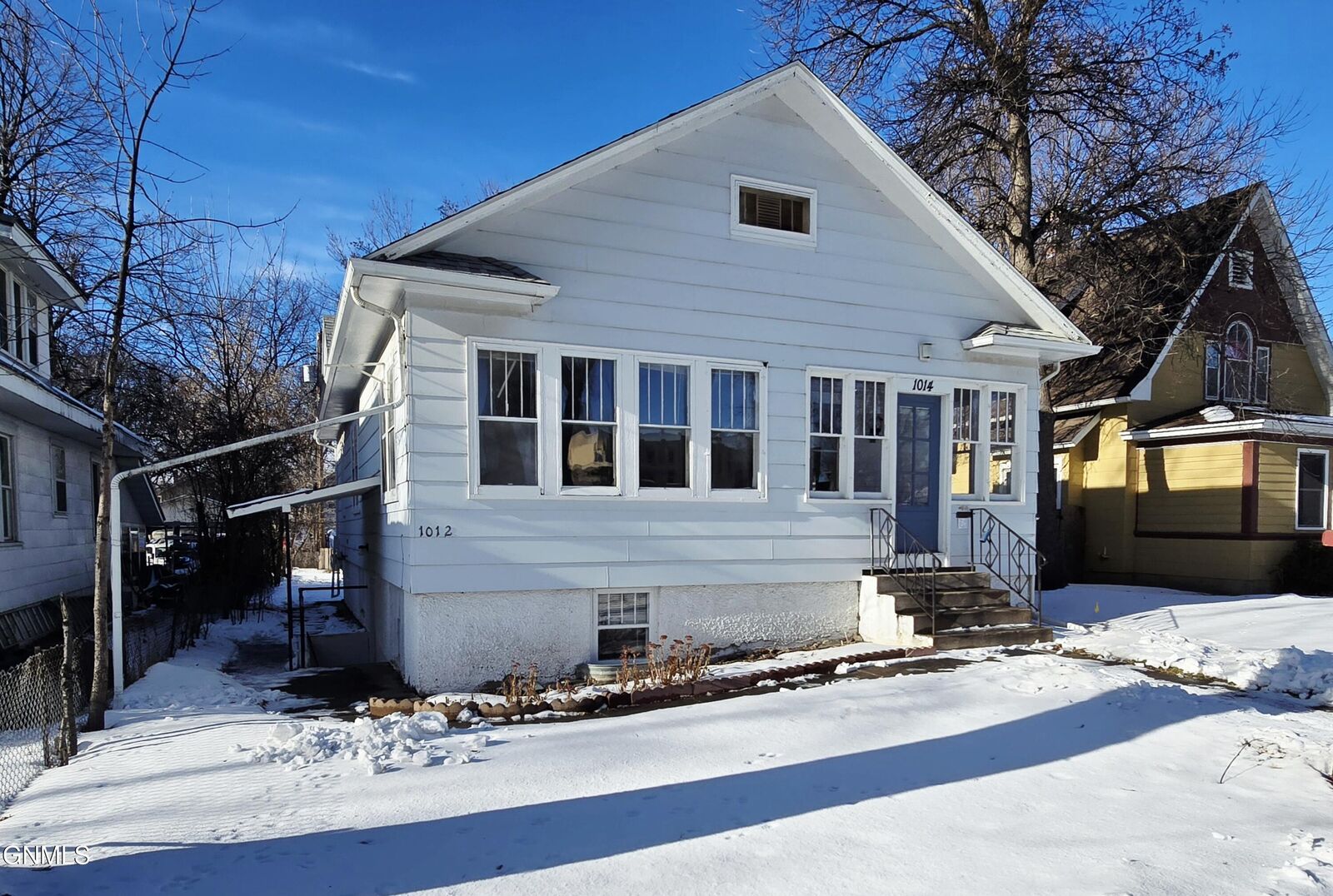Property Photo:  1014 5th Street  ND 58501 