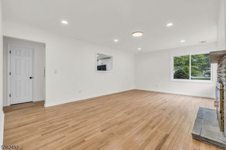 Property Photo: 55 Orchard Dr NJ 07462