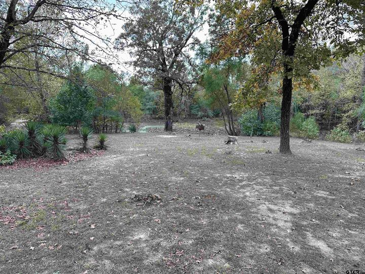 Property Photo: 2075 Vz County Road 4912 TX 75790