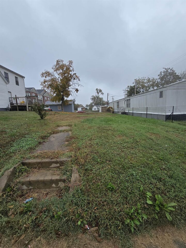 1419 Cumnock St.  Henderson KY 42420 photo