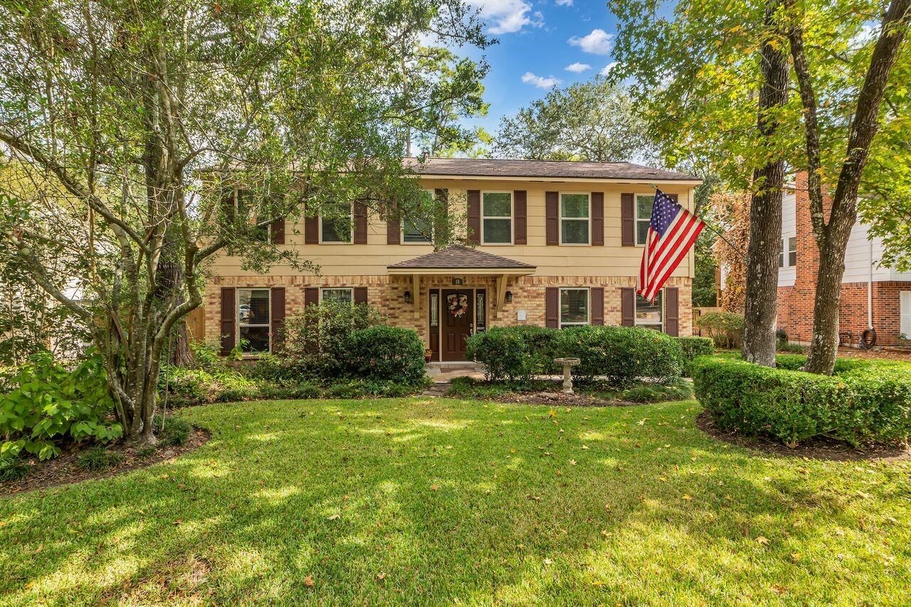Property Photo:  18 S Cypress Pine Drive  TX 77381 