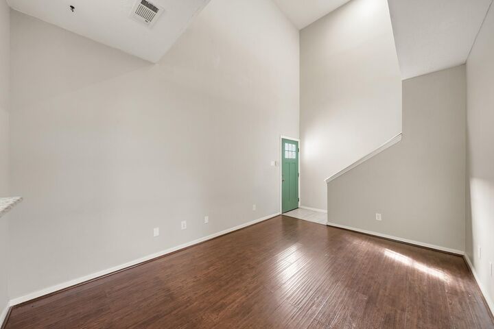 Property Photo: 5113 Lindsay Street 2 TX 77023