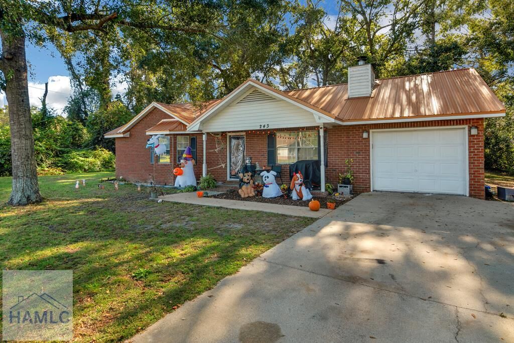 Property Photo: 243 Wilkinson Drive GA 31316