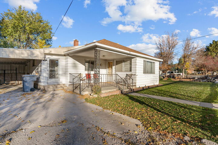 Property Photo:  60 S 300 W  UT 84713 