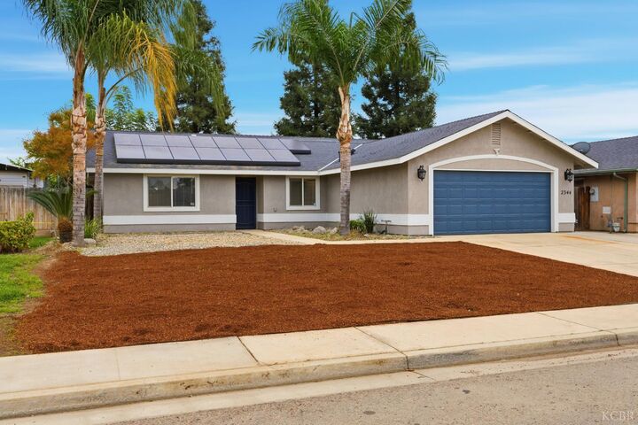 Property Photo:  2344 N Turner Court  CA 93291