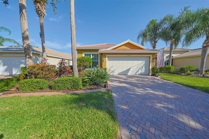 Property Photo:  15948 Cobble Mill Drive  FL 33598