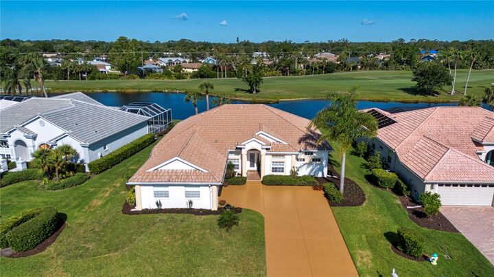 Property Photo:  4594 Chase Oaks Drive  FL 34241