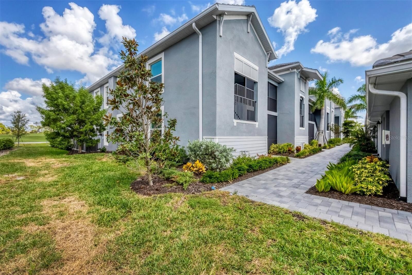 Property Photo:  12520 Galapagos Court 102  FL 34293