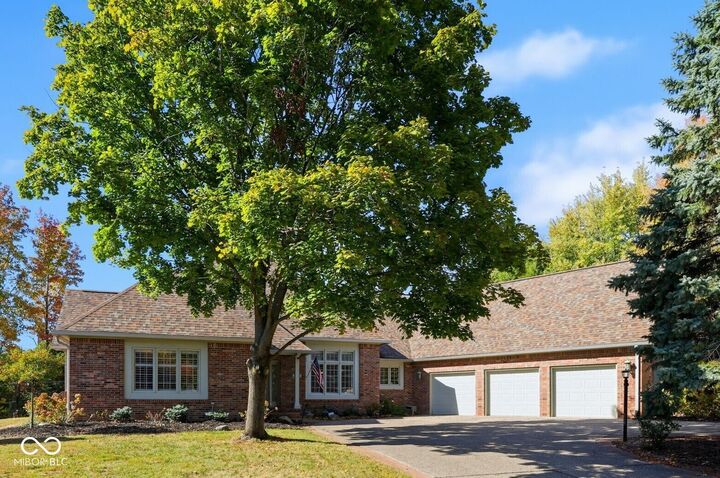 Property Photo:  5474 Cayman Court  IN 46033 