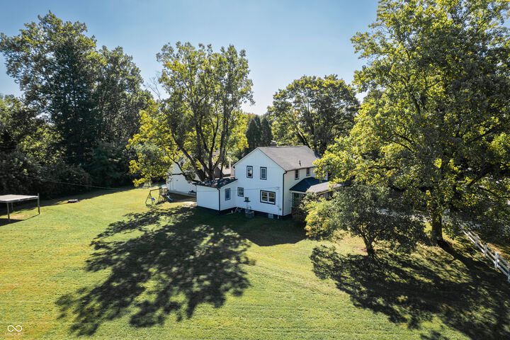 Property Photo: 6415-6419 N Michigan Road IN 46268