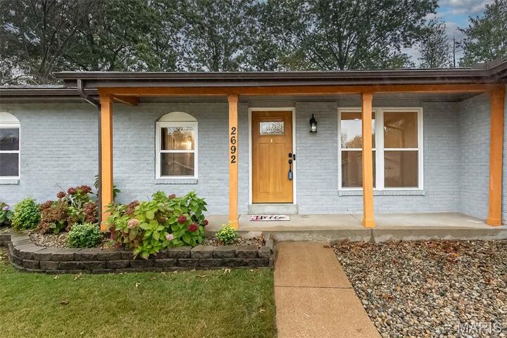 Property Photo:  2692 Queen Bee Lane  MO 63129