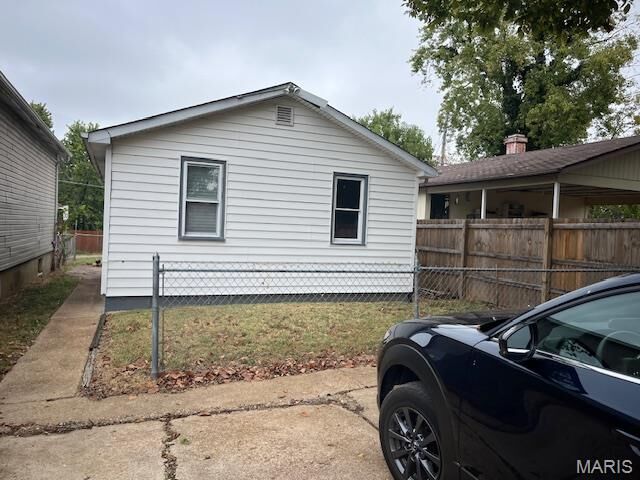 Property Photo:  9604 Gentry Avenue  MO 63125